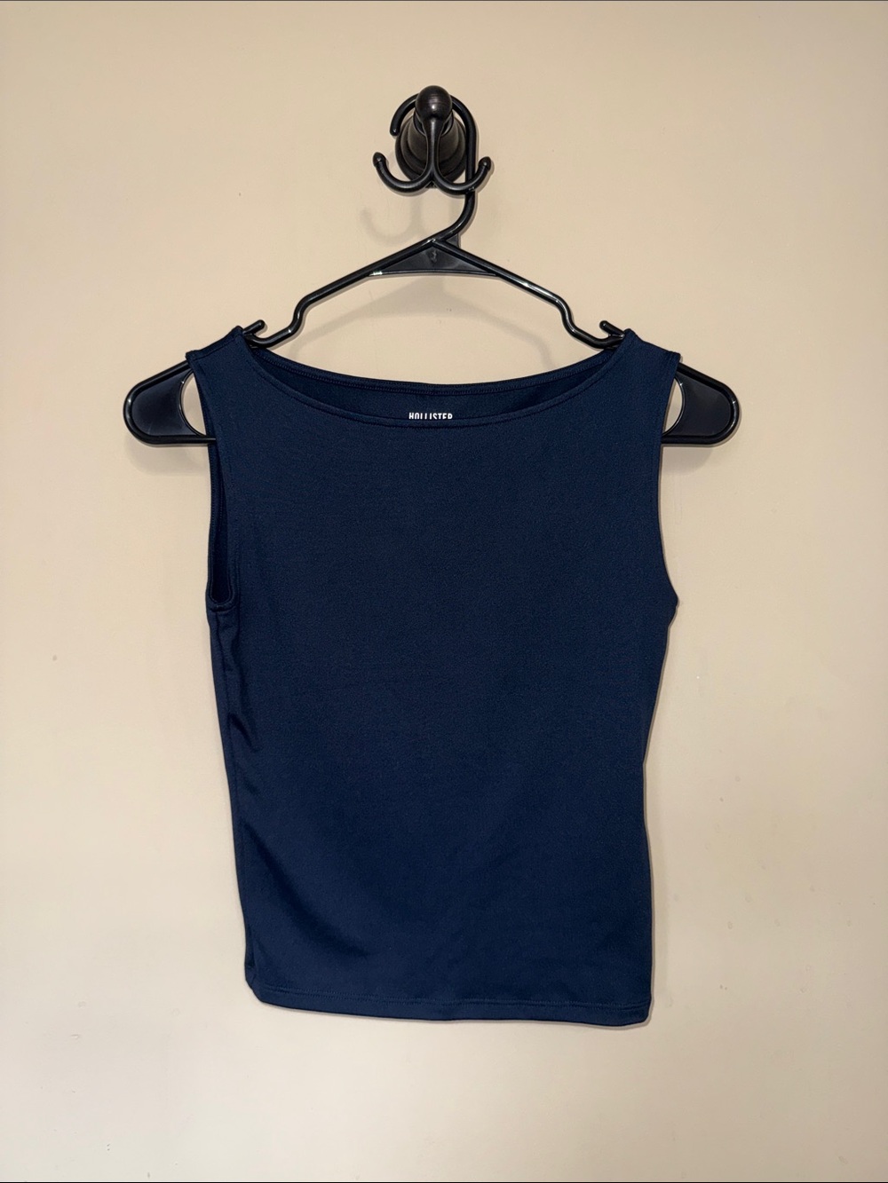 Hollister Boatneck tank- XS